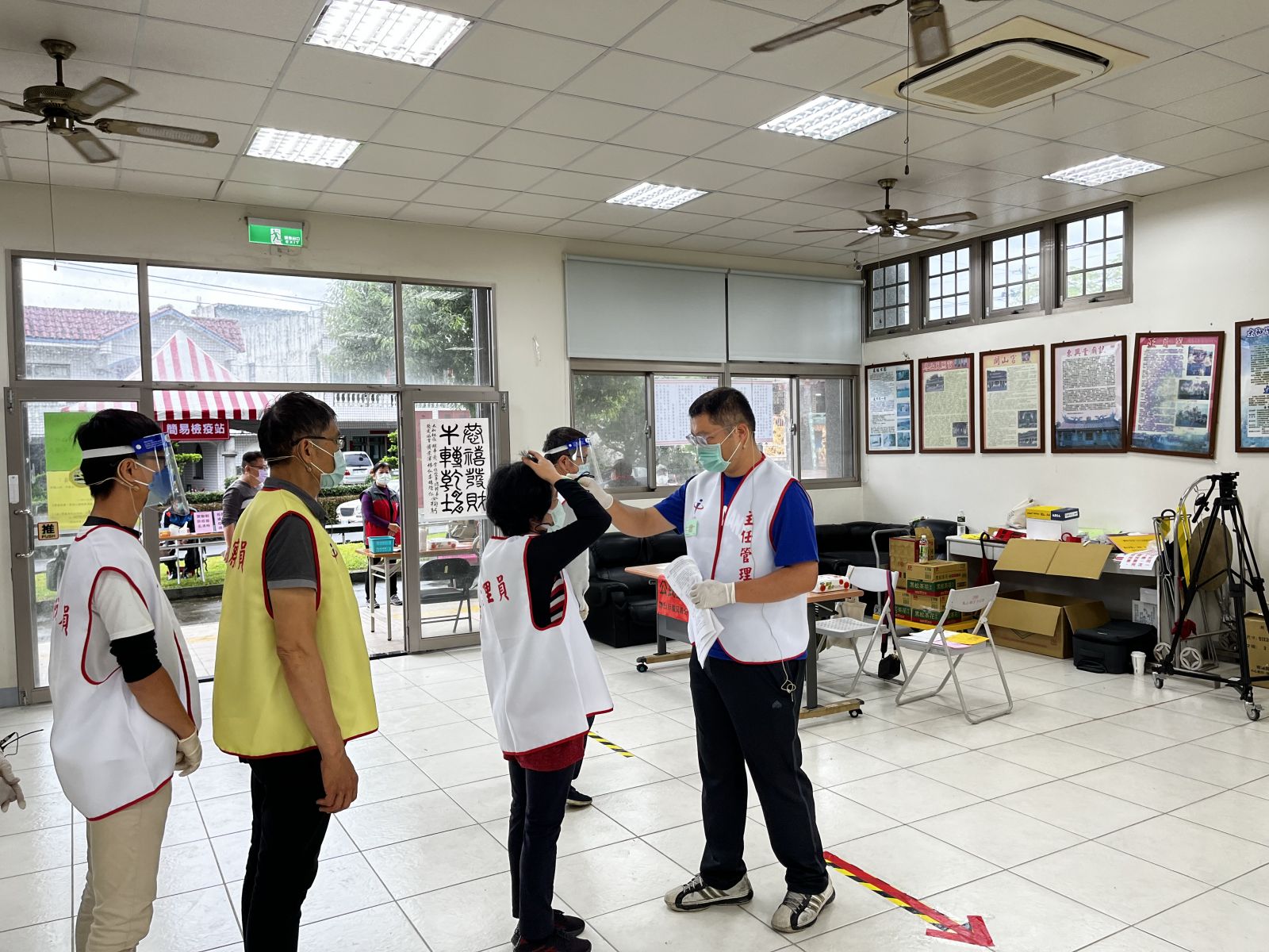 公投、防疫兼顧 宜縣選委會辦投開票所作業模擬演練 - https://www.watchmedia01.com