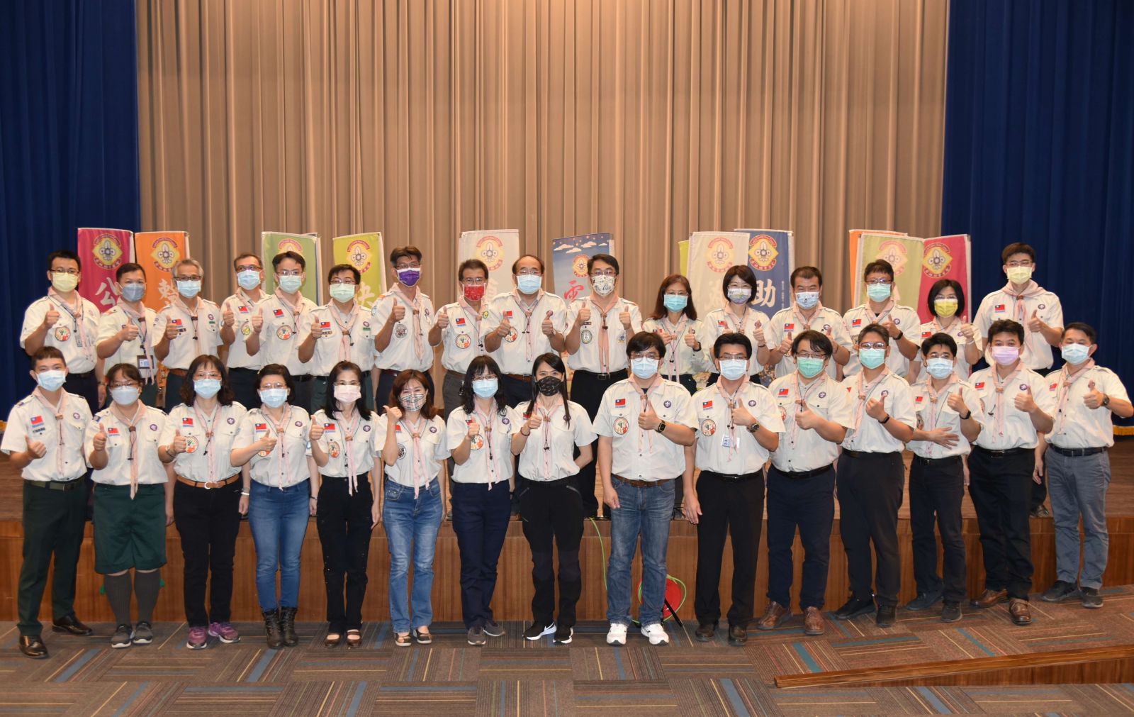 雲林27位校長通過輔導木章訓練　縣長張麗善親授證 - https://www.watchmedia01.com