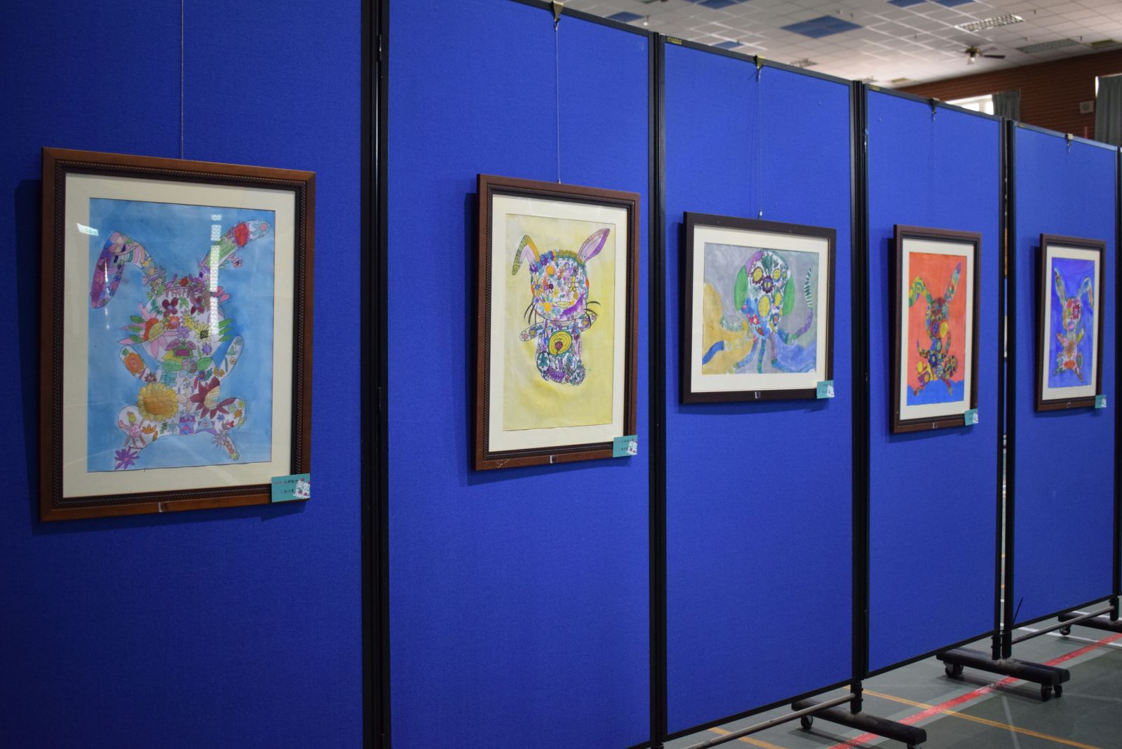 影／北港國中與南陽國小藝術聯展 上百件創意水彩畫學生相互觀摩 - https://www.watchmedia01.com
