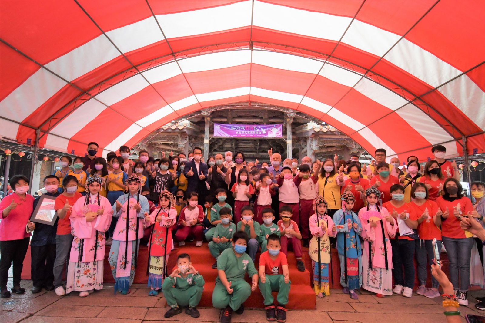 影／一校一館閣！傳統戲曲節暨南北管扎根成果龍山寺演出 - https://www.watchmedia01.com