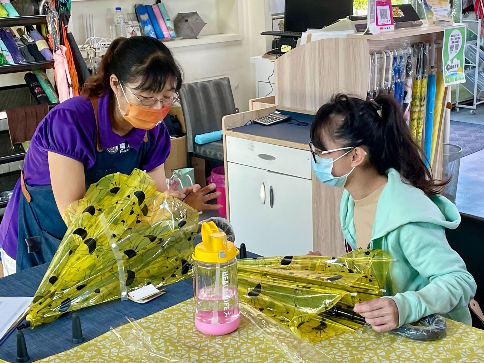 影／參山處攜產業拼疫後商機　鳥來嬤傳授直播銷售功力 - https://www.watchmedia01.com