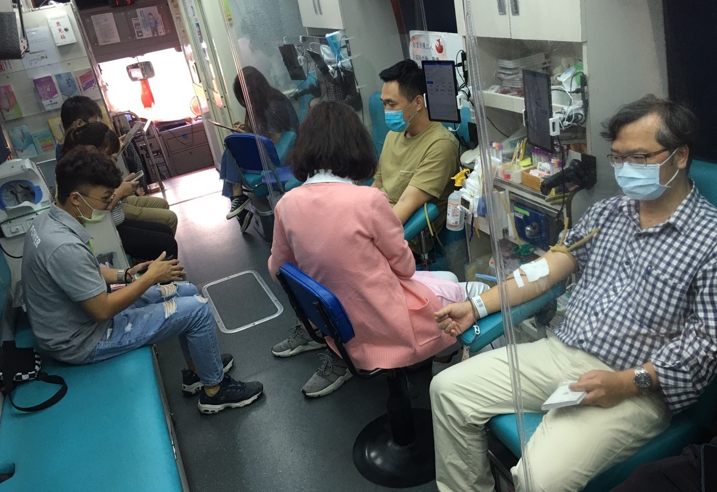 救血荒一起加入快樂捐血人　高鐵雲林站號召員工挽袖捐血 - https://www.watchmedia01.com
