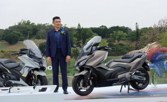 影／KYMCO 發表全新AK550 超級跑旅　百年米蘭車展疫後首展 - https://www.watchmedia01.com