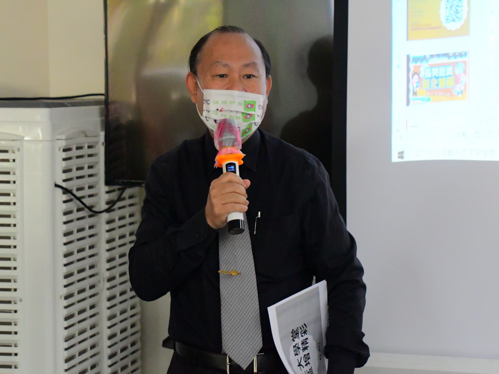 學會手機APP上網福利抓不完 彰化縣政府走入社區資訊課程很受用 - https://www.watchmedia01.com