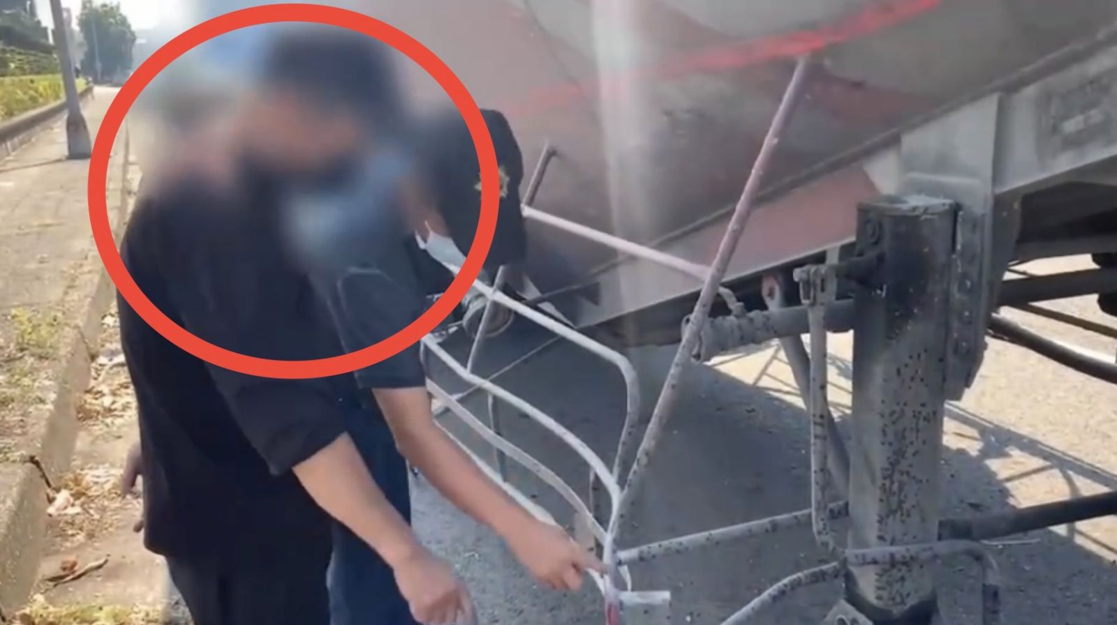 台南國道匝道口輾斃騎士　肇逃司機高雄落網 - https://www.watchmedia01.com