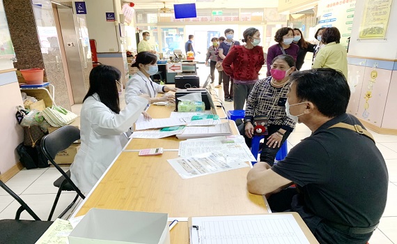 守護鄉親健康有成 中榮埔里分榮獲「南投縣癌症篩檢競賽活動績優單位」 - https://www.watchmedia01.com