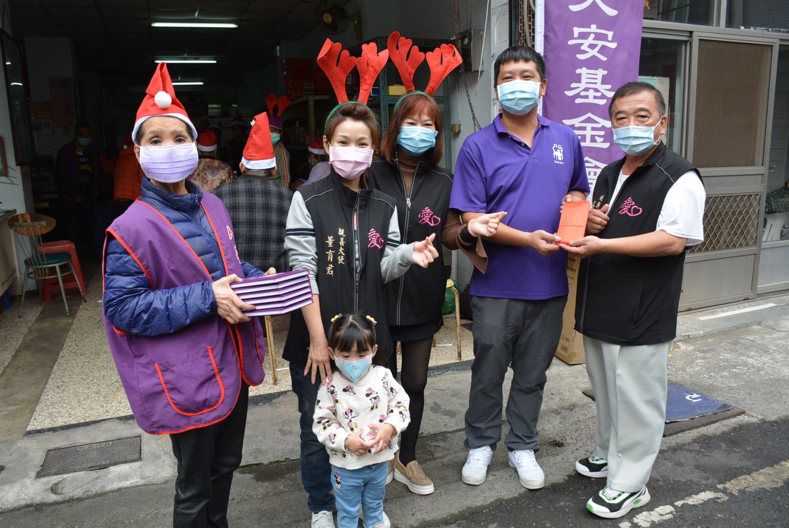 祈福樹與光的祝褔　為寒士迎接充滿希望未來 - https://www.watchmedia01.com