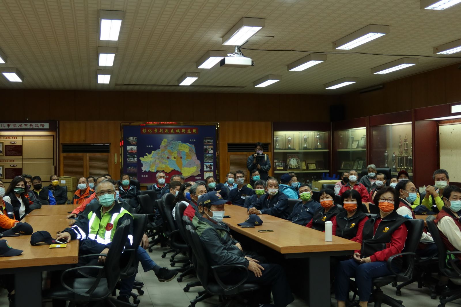 影／社區無名英雄！彰化市公所頒社區守望相助隊裝備補助款及獎勵金 - https://www.watchmedia01.com
