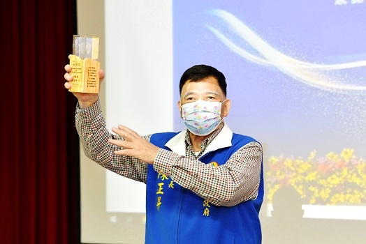 推動道安有功 南投縣府頒獎 - https://www.watchmedia01.com