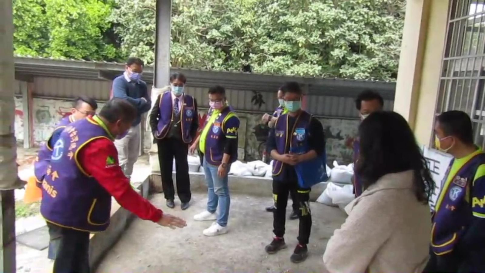 影／社團攜手揚愛心 大園國小書香 小朋友說要更努力讀書 - https://www.watchmedia01.com