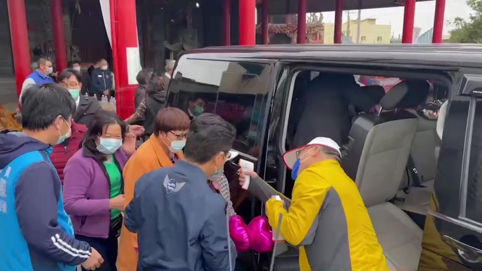 滿滿「幸福」不堪賠本 專案公車停駛幸福巴士每週二、五發車 - https://www.watchmedia01.com