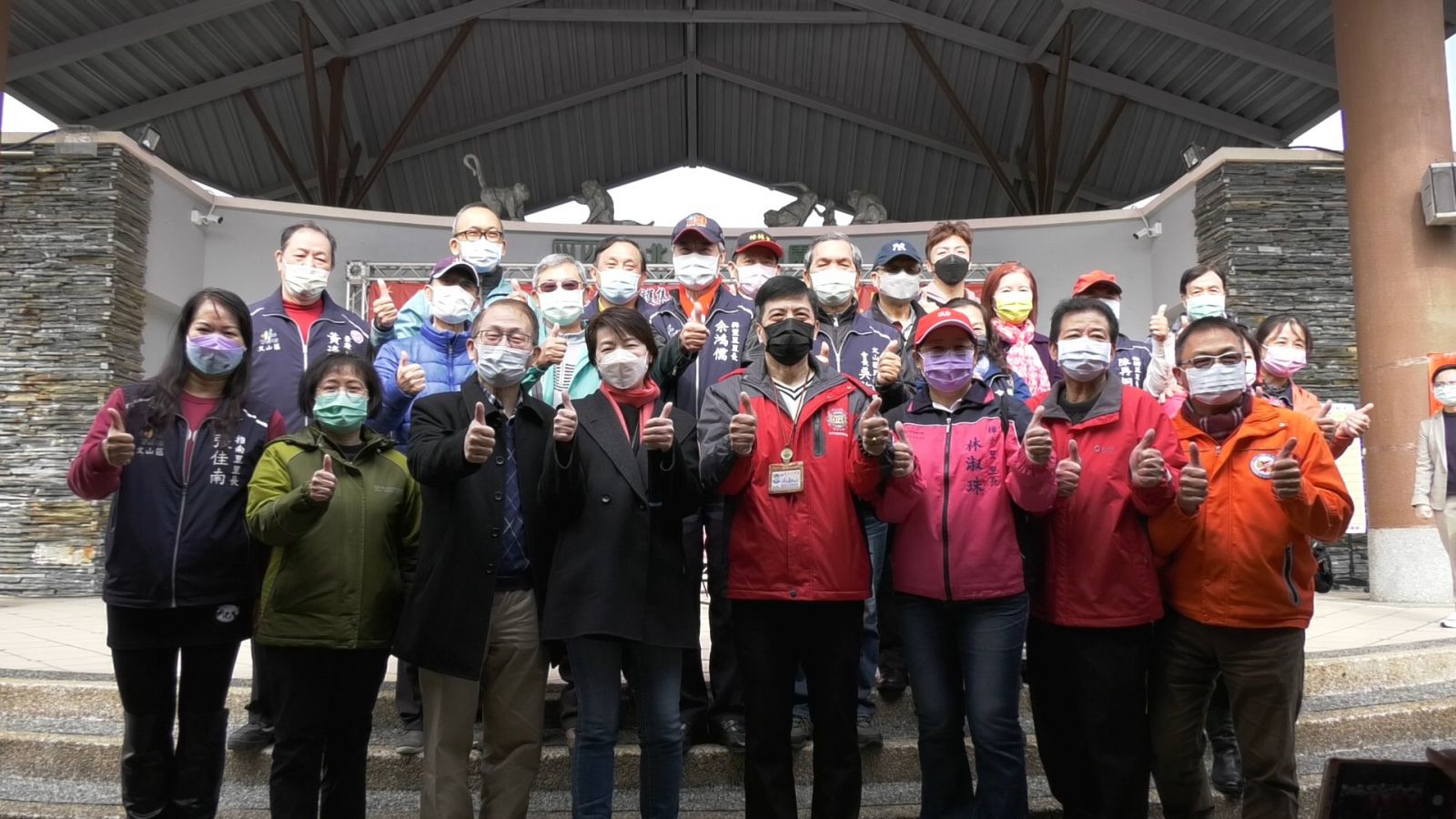 北市文山區獨老歲末園遊會　黃珊珊：協助長者打第三劑 - https://www.watchmedia01.com