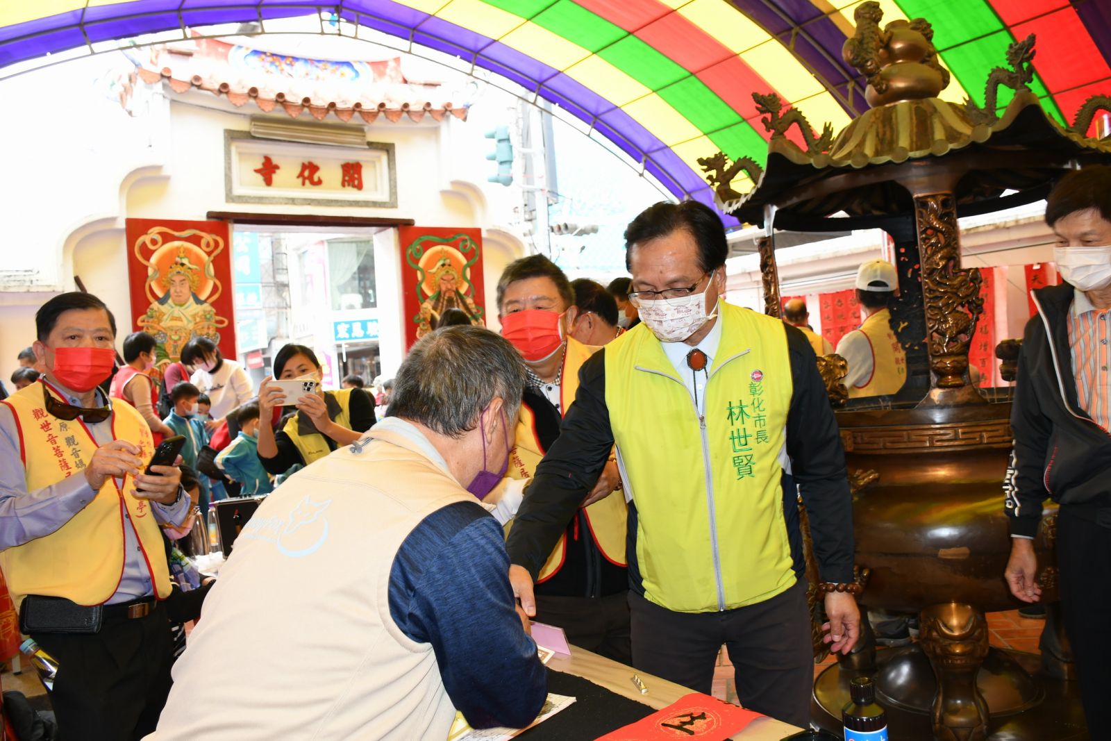影／迎接虎年 開化寺迎春接福揮毫送春聯 - https://www.watchmedia01.com