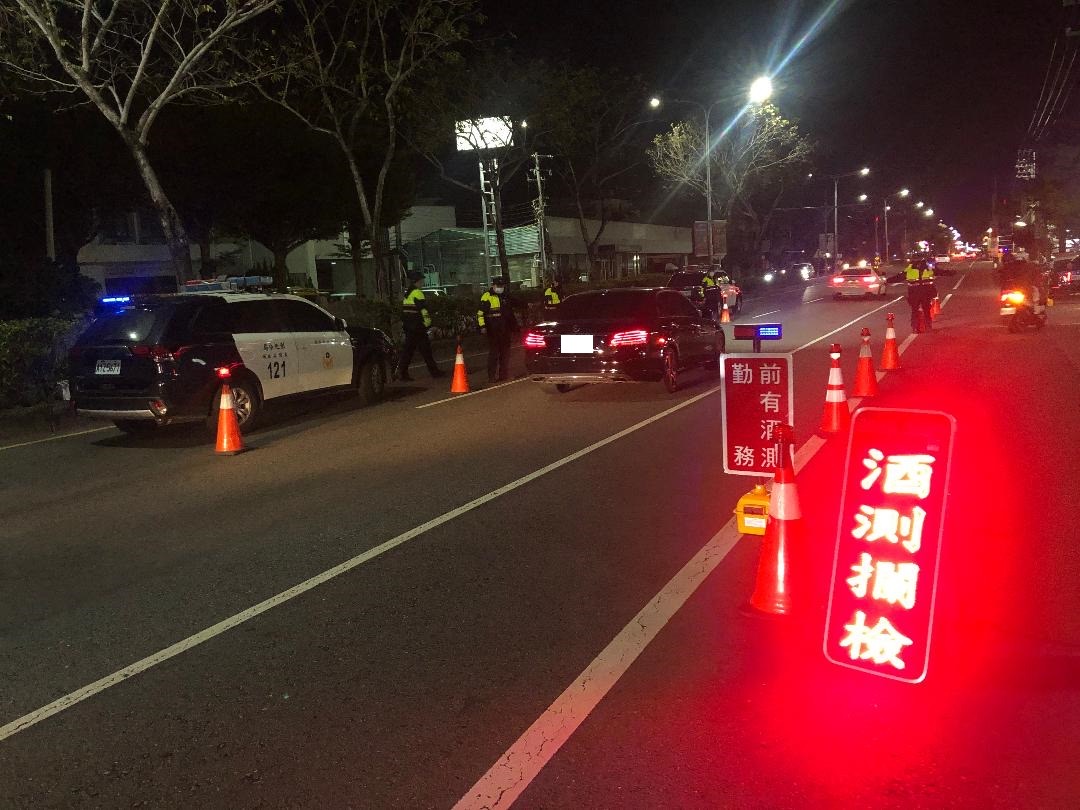 影／移工爛醉如泥酒測1.42爆表　彰警16天鐵腕抓203件酒駕 - https://www.watchmedia01.com