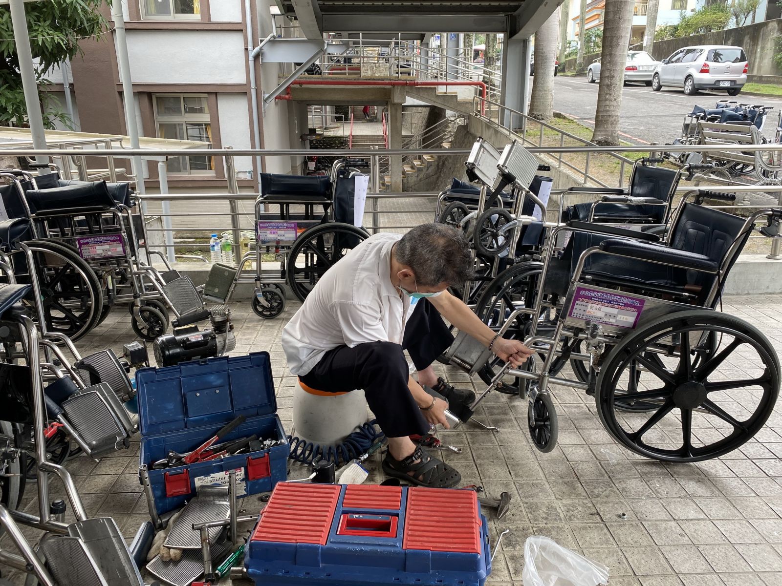 影／非「走」不可！北榮身障重建中心協助長輩找回自主 - https://www.watchmedia01.com