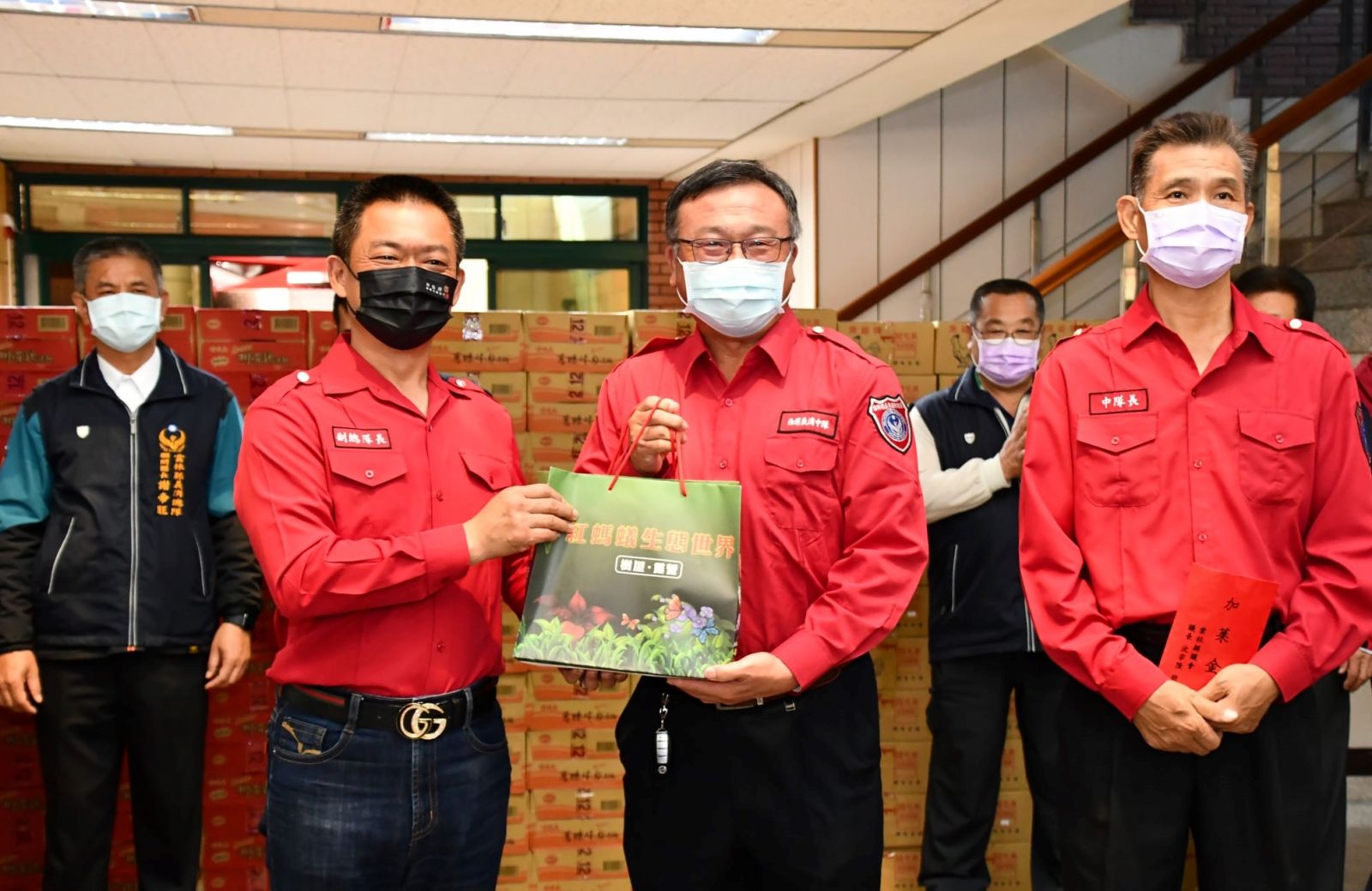 消防護家園平安過新年　張麗善率民代慰勞打火弟兄拜早年 - https://www.watchmedia01.com