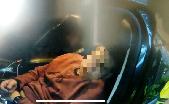 酒測值1.41mg/l 醉男沈睡路中被逮 - https://www.watchmedia01.com