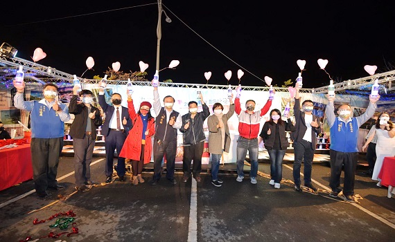 南投燈會開幕「虎哩旺」主燈點燈 水陸空大秀熱情迎賓 - https://www.watchmedia01.com