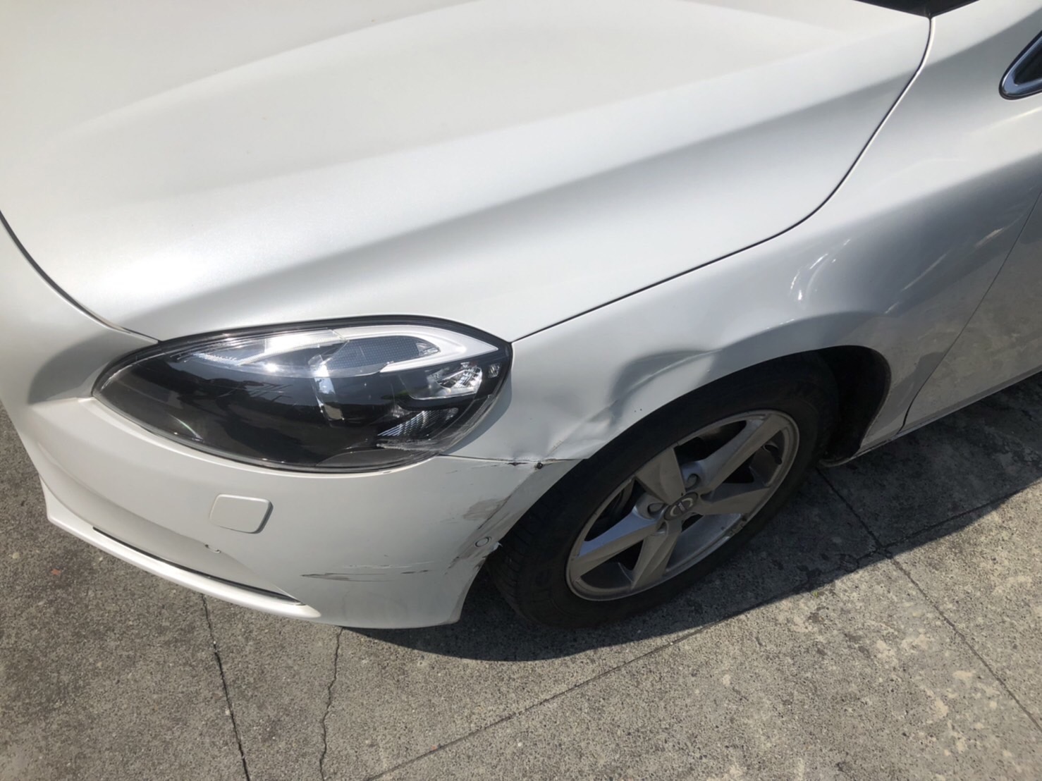 影／「醉」不該！北市偵查小隊長超車擦撞還落跑？辯返家吃飯飲酒 - https://www.watchmedia01.com