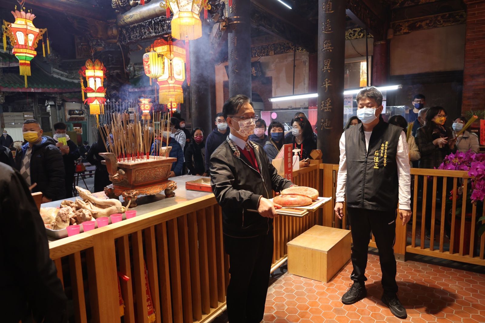 彰化南瑤宮抽出四季籤　今年運勢苦盡甘來、倒吃甘蔗 - https://www.watchmedia01.com