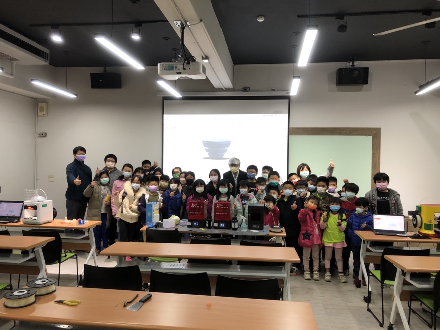 大葉大學醫工系建置高齡長照與智慧輔具研發基地　培育智慧醫療人才 - https://www.watchmedia01.com