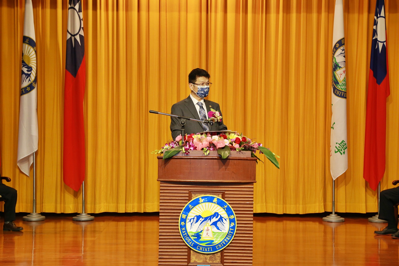 秉持愛校惜福之心勇於擔當　林翰謙接任嘉大校長 - https://www.watchmedia01.com