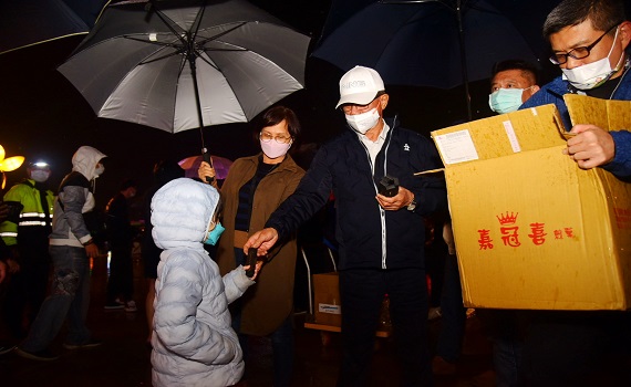 南投燈會高潮迭起 陳雷壓軸座無虛席 - https://www.watchmedia01.com