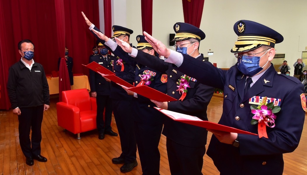 嘉義縣警察局督察長、分局長重要警職18日交接、宣誓就任 - https://www.watchmedia01.com