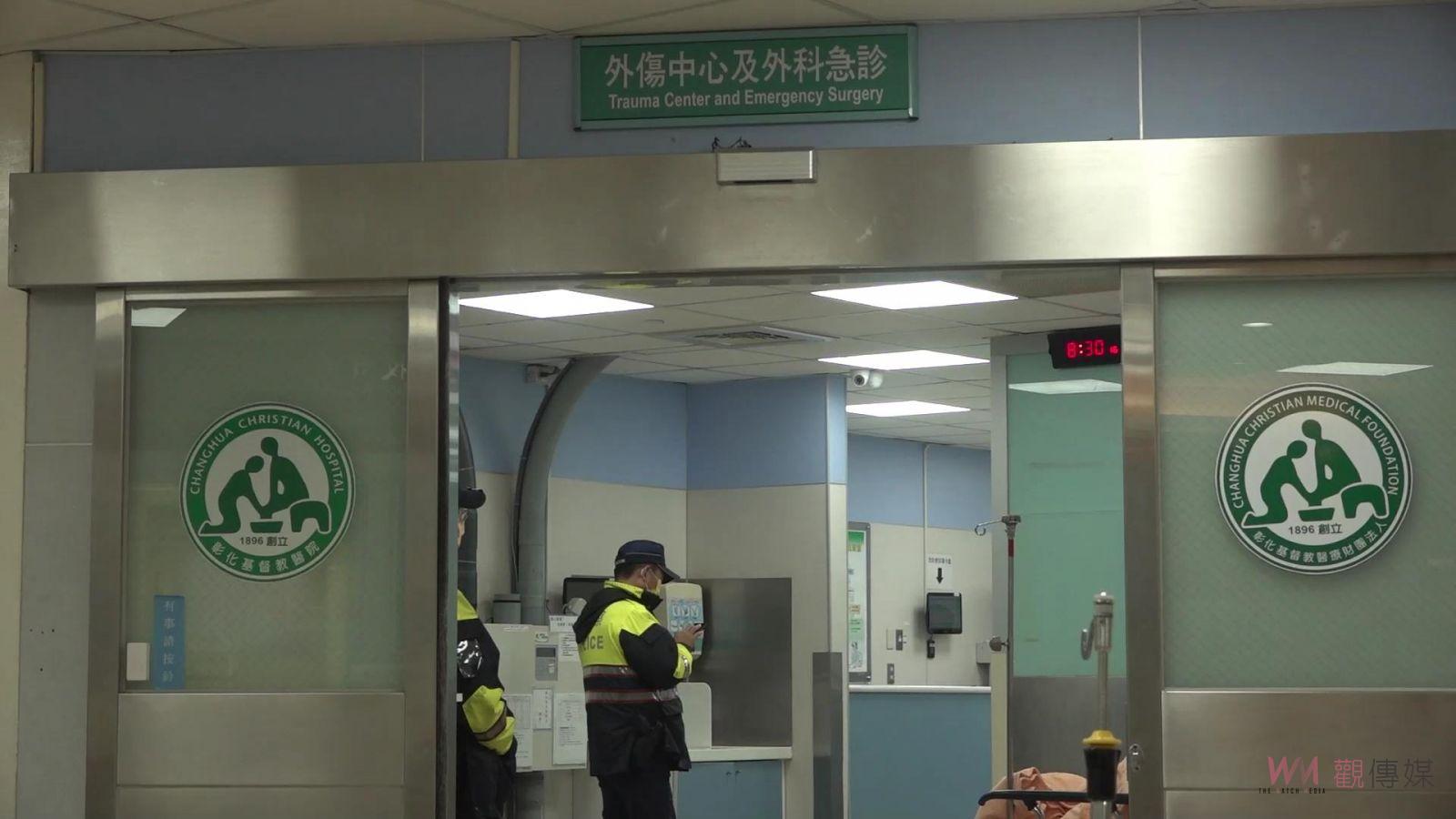 影／丟丟妹叔叔住處遭蒙面歹徒洗劫　警方荷槍實彈攻堅　主嫌舉槍自轟 - https://www.watchmedia01.com