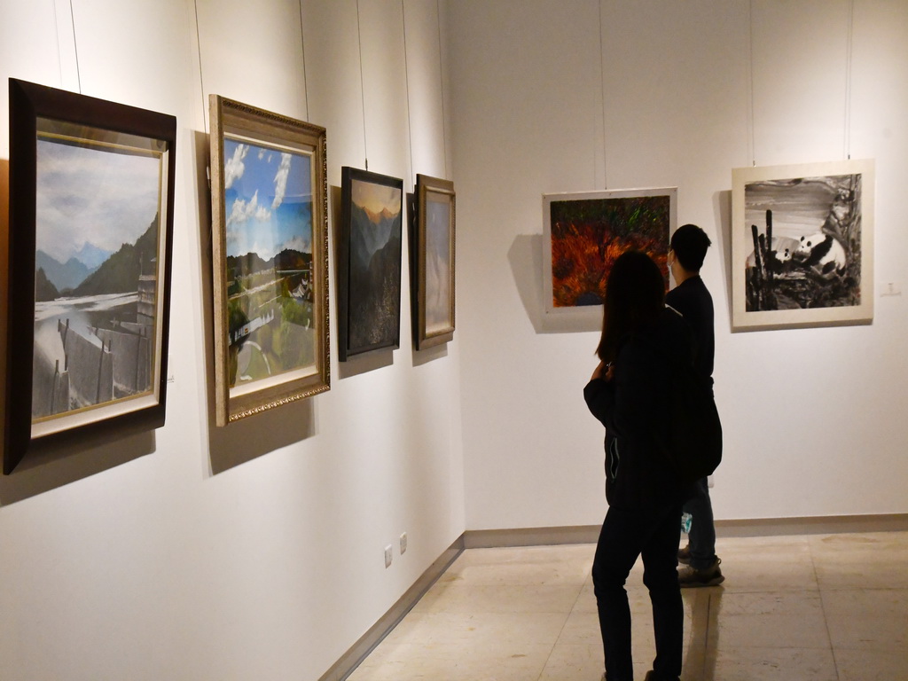 彰化縣美術學會年度會員展 每一幅作品都有大師的技法 - https://www.watchmedia01.com