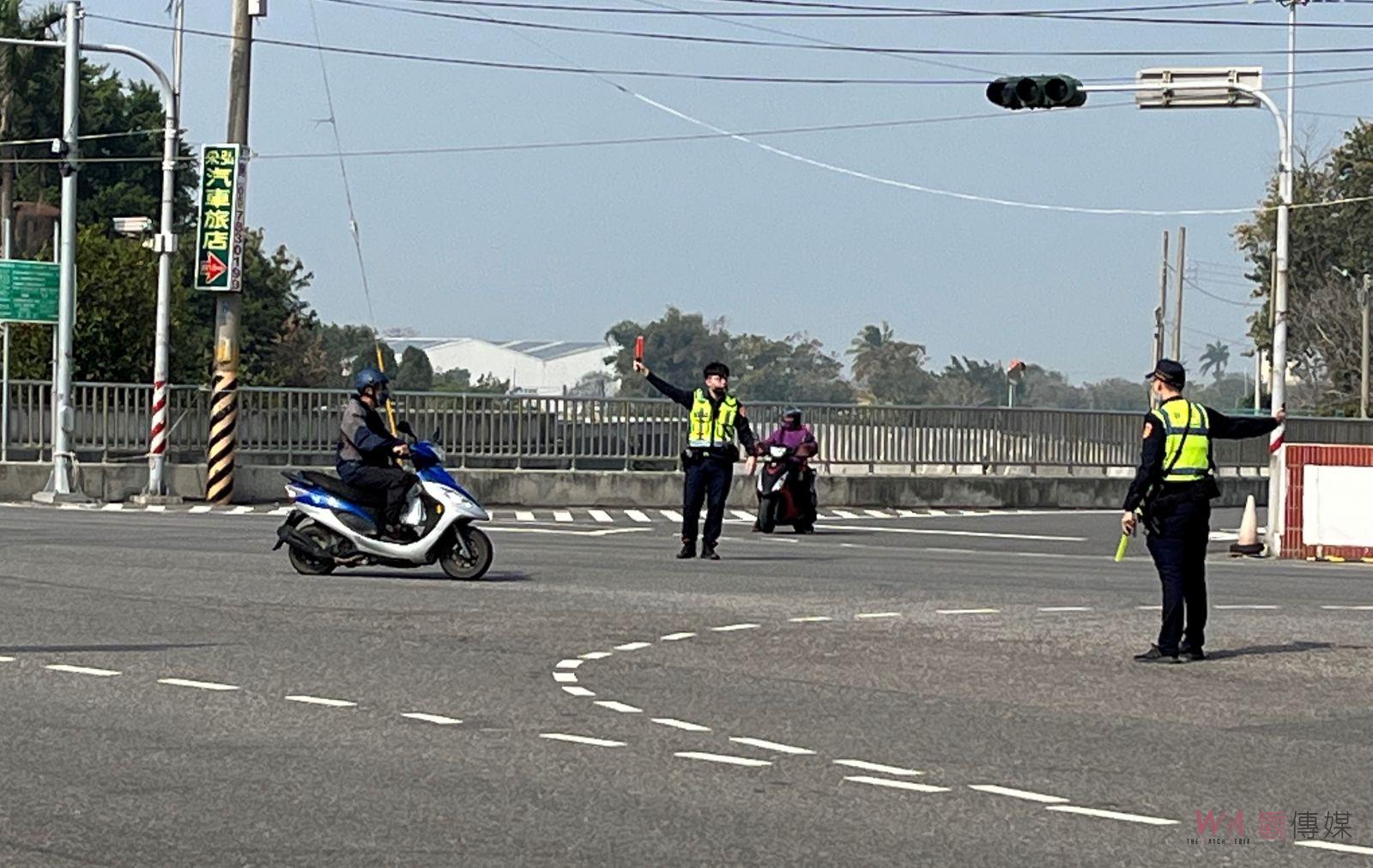 影／雲林停電達10萬7千餘戶　北港警十字路口指揮交通 - https://www.watchmedia01.com