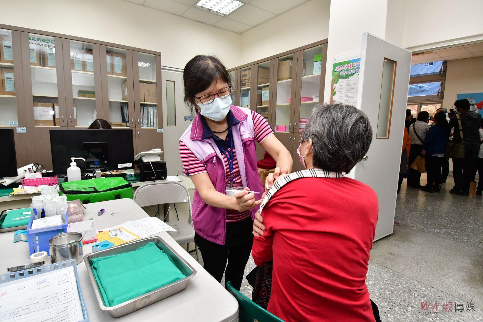 影／催打！彰化縣18到64歲打1、2劑新冠肺炎疫苗送200元禮券 - https://www.watchmedia01.com