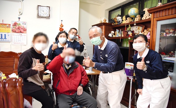 南投縣草屯慈濟志工為獨居長者裝修安穩家園 - https://www.watchmedia01.com