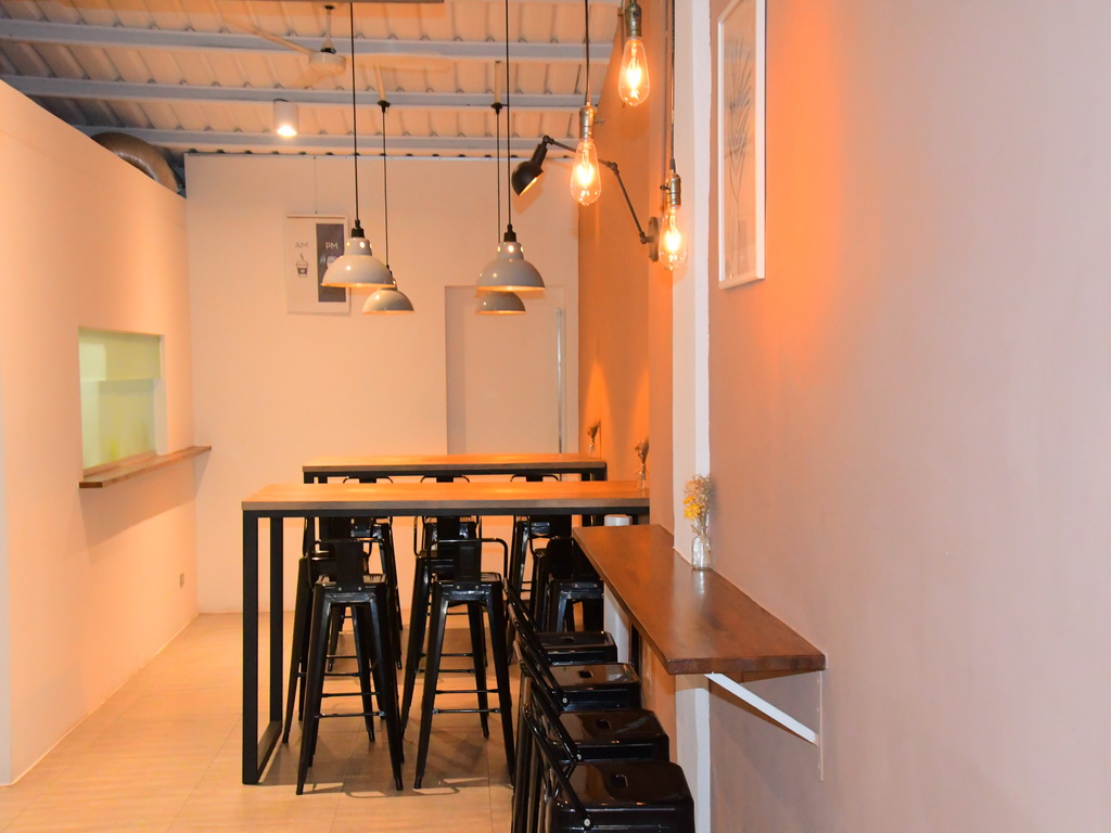 香港人在台灣開CAFÉ 員林掀起異鄉美食世界風 - https://www.watchmedia01.com