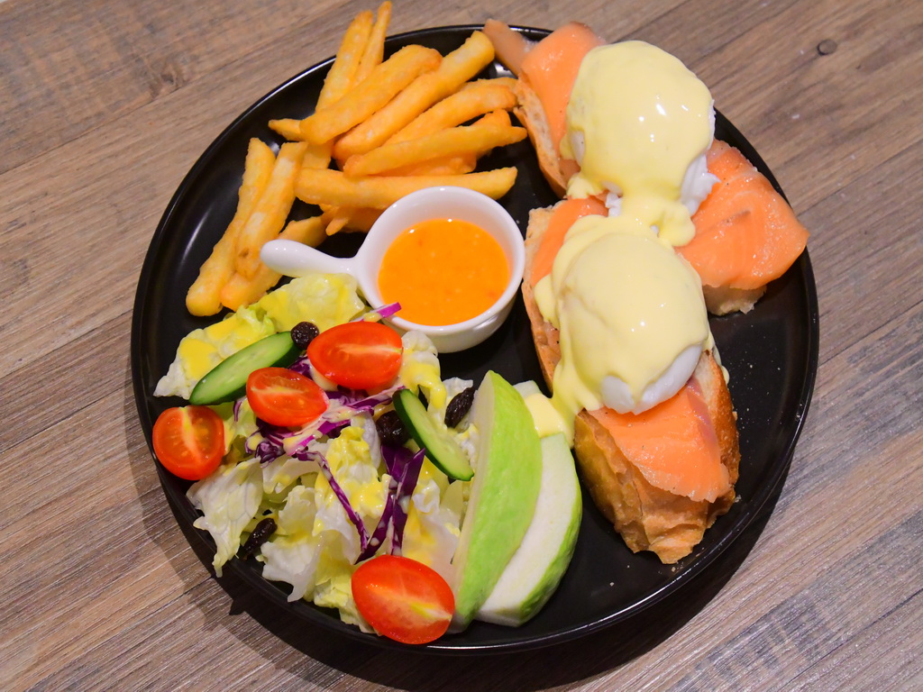香港人在台灣開CAFÉ 員林掀起異鄉美食世界風 - https://www.watchmedia01.com