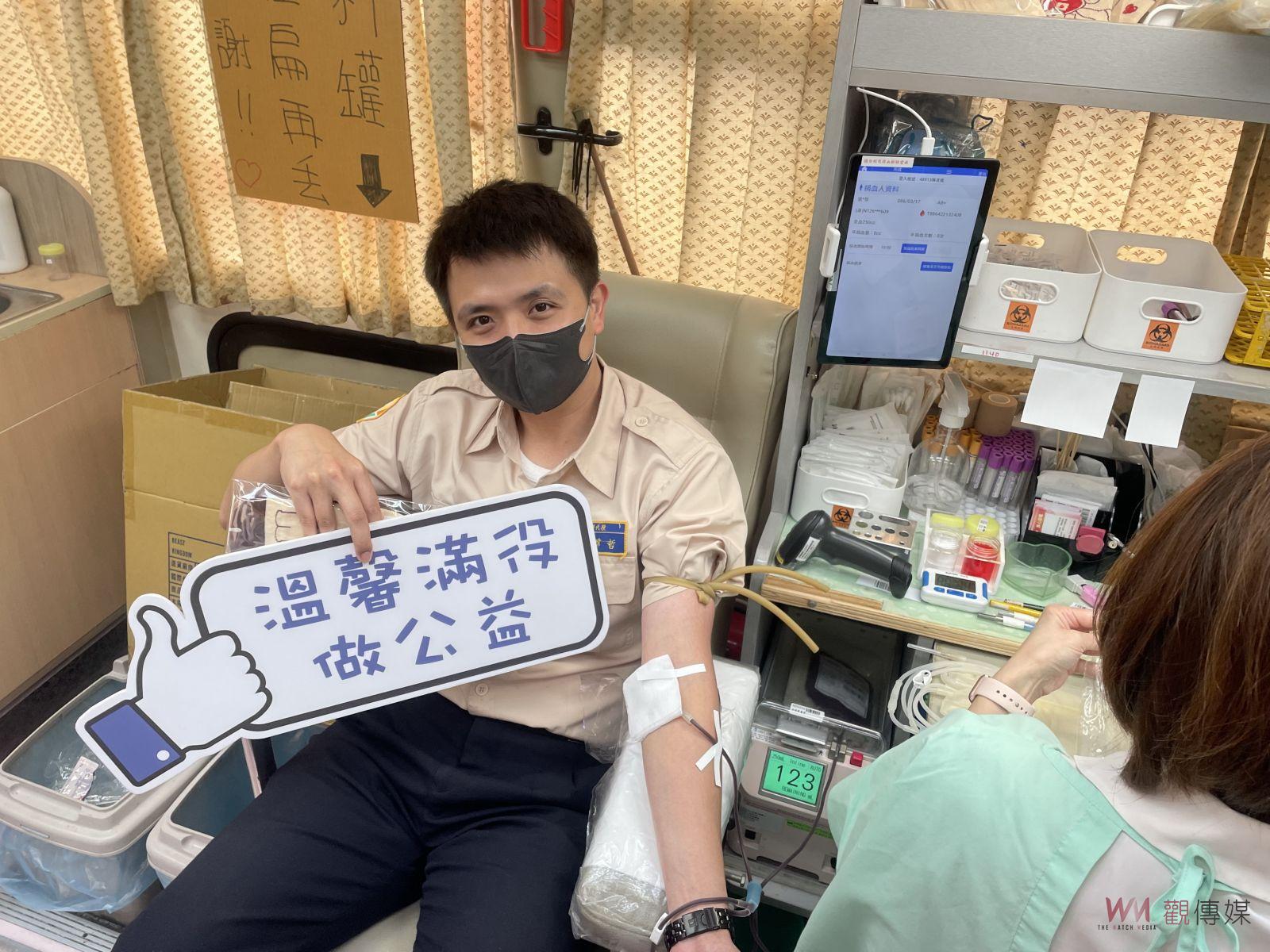 影／「一起愛捐血」有賴青春的你！ LINE FRIENDS主題捐血車進校園 - https://www.watchmedia01.com