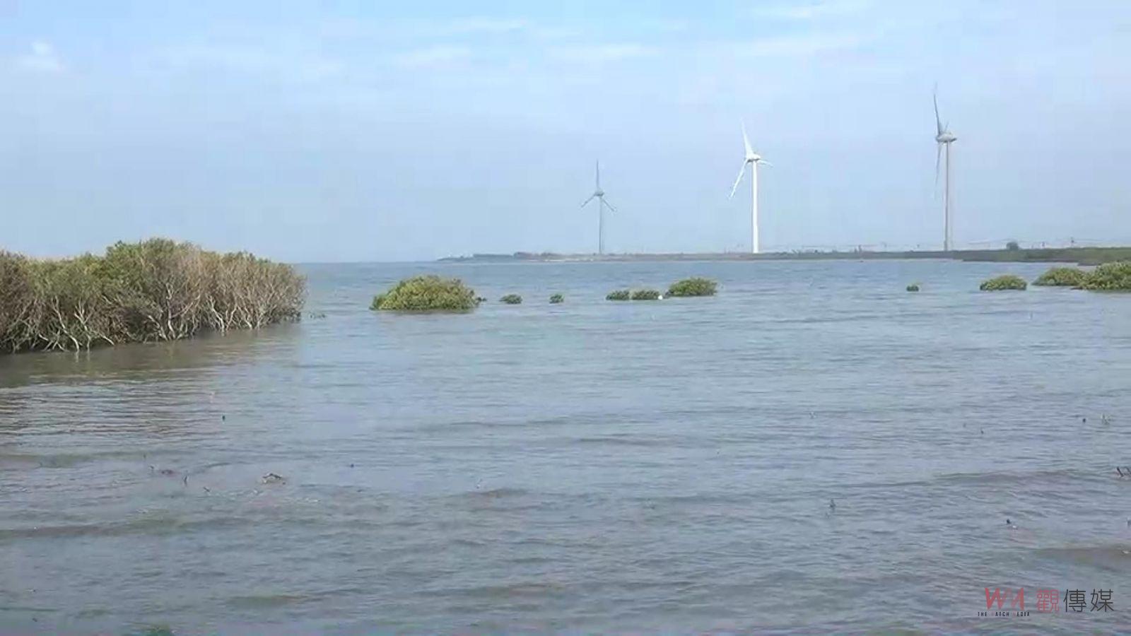 影／芳苑海空步道太迷人　遊客賞景摔落堤岸下方頸椎骨折多處擦傷 - https://www.watchmedia01.com