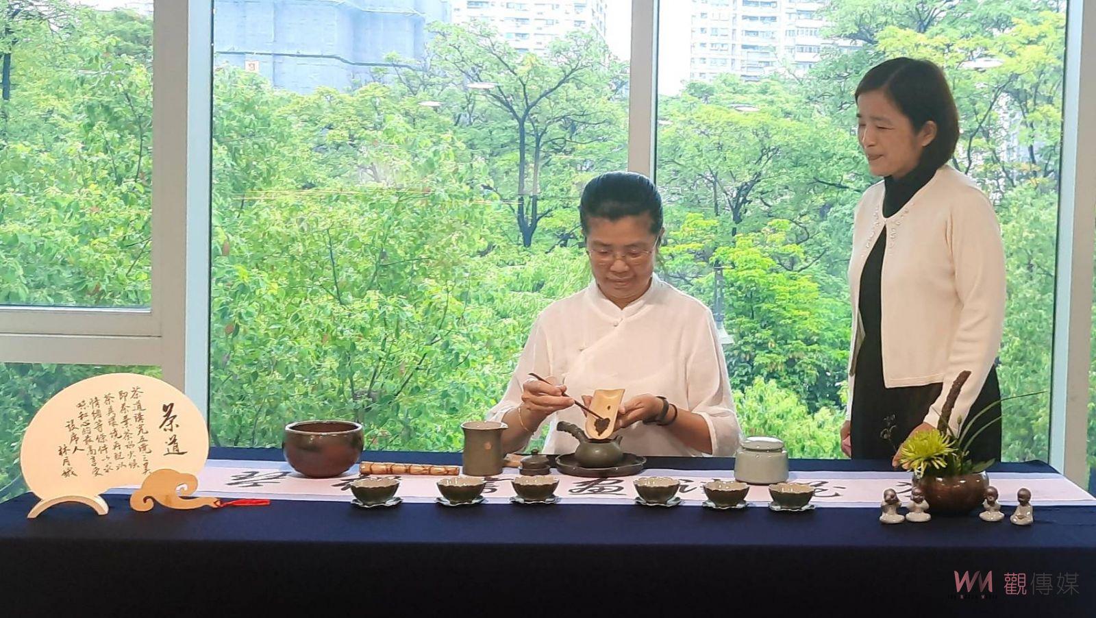 影／光影相生！明道大學中華文化傳播系師生聯展國資圖隆重開幕 - https://www.watchmedia01.com