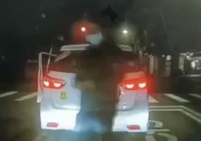 影／好心打閃燈提醒關遠燈　駕駛遭3煞棍棒砸車 - https://www.watchmedia01.com