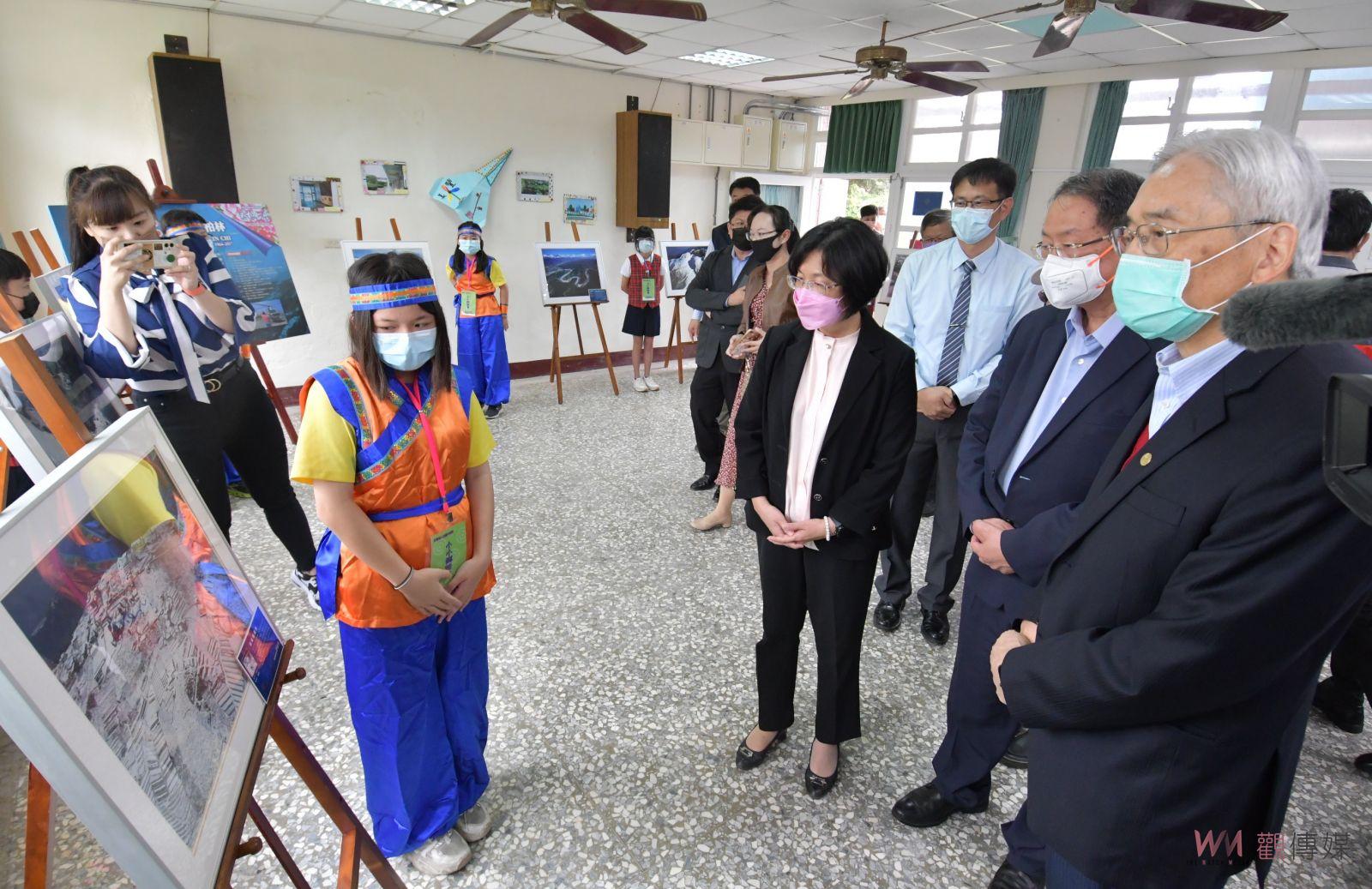 影/彰化縣藝術光點‧校園藝文攜手計畫 6校園畫展聯合開幕 - https://www.watchmedia01.com