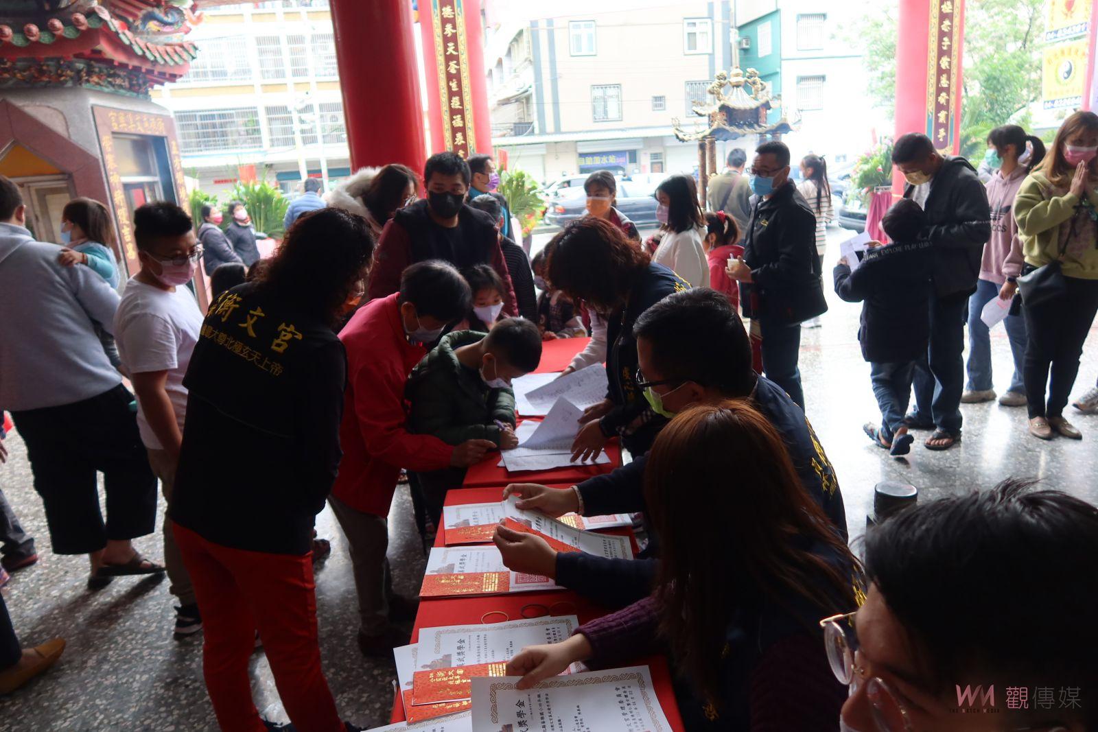 影／全台最大尊！玄天上帝壽誕員林衡文宮擺出罕見「宴王看桌」暖壽 - https://www.watchmedia01.com