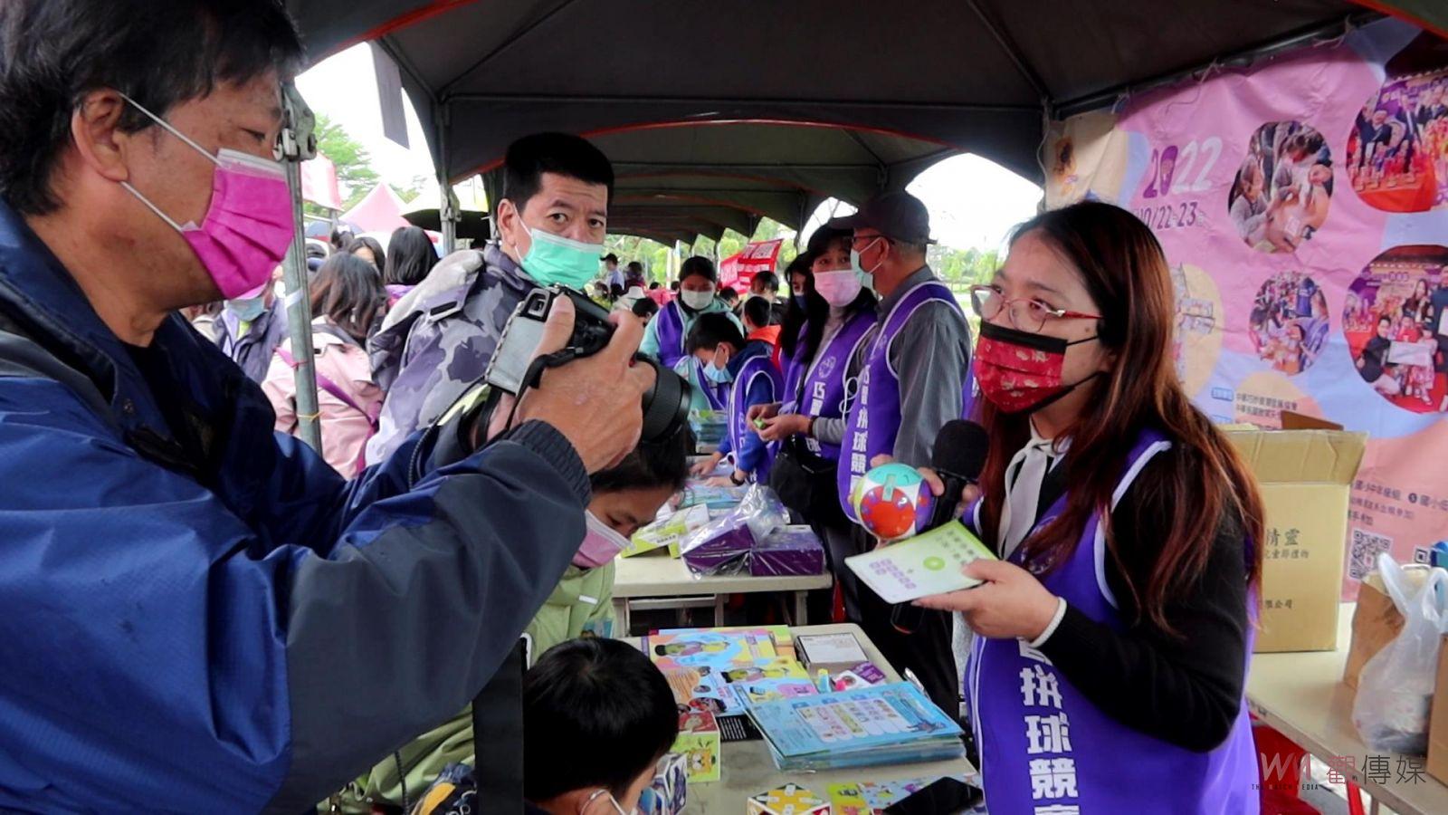 影／溪湖女力超人媽媽與您同樂　黃瑞珠表揚模範兒童 - https://www.watchmedia01.com