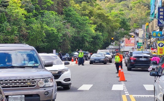 清明連假第3天 日月潭遊客暴增2倍多集集警分局全力疏導交通 - https://www.watchmedia01.com