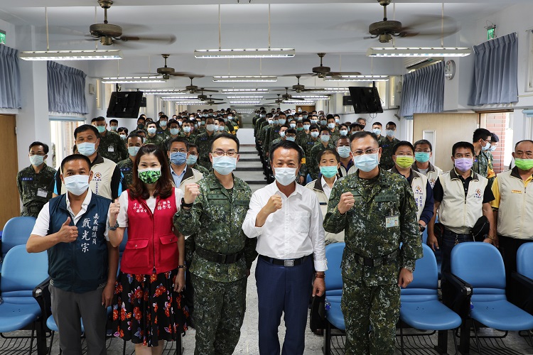 翁章梁縣長親赴太保國小　慰問教召訓練後備軍人 - https://www.watchmedia01.com