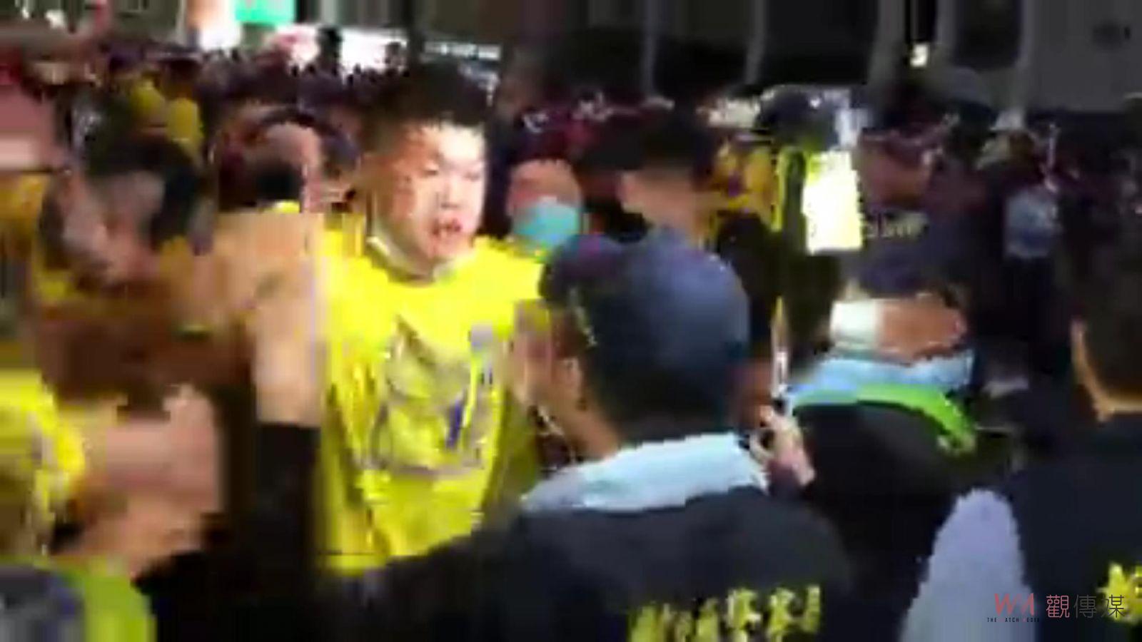 影／大甲媽遶境搶轎爆衝突　憂紅色勢力擾亂治安　彰縣議會民進黨團聲援警察 - https://www.watchmedia01.com