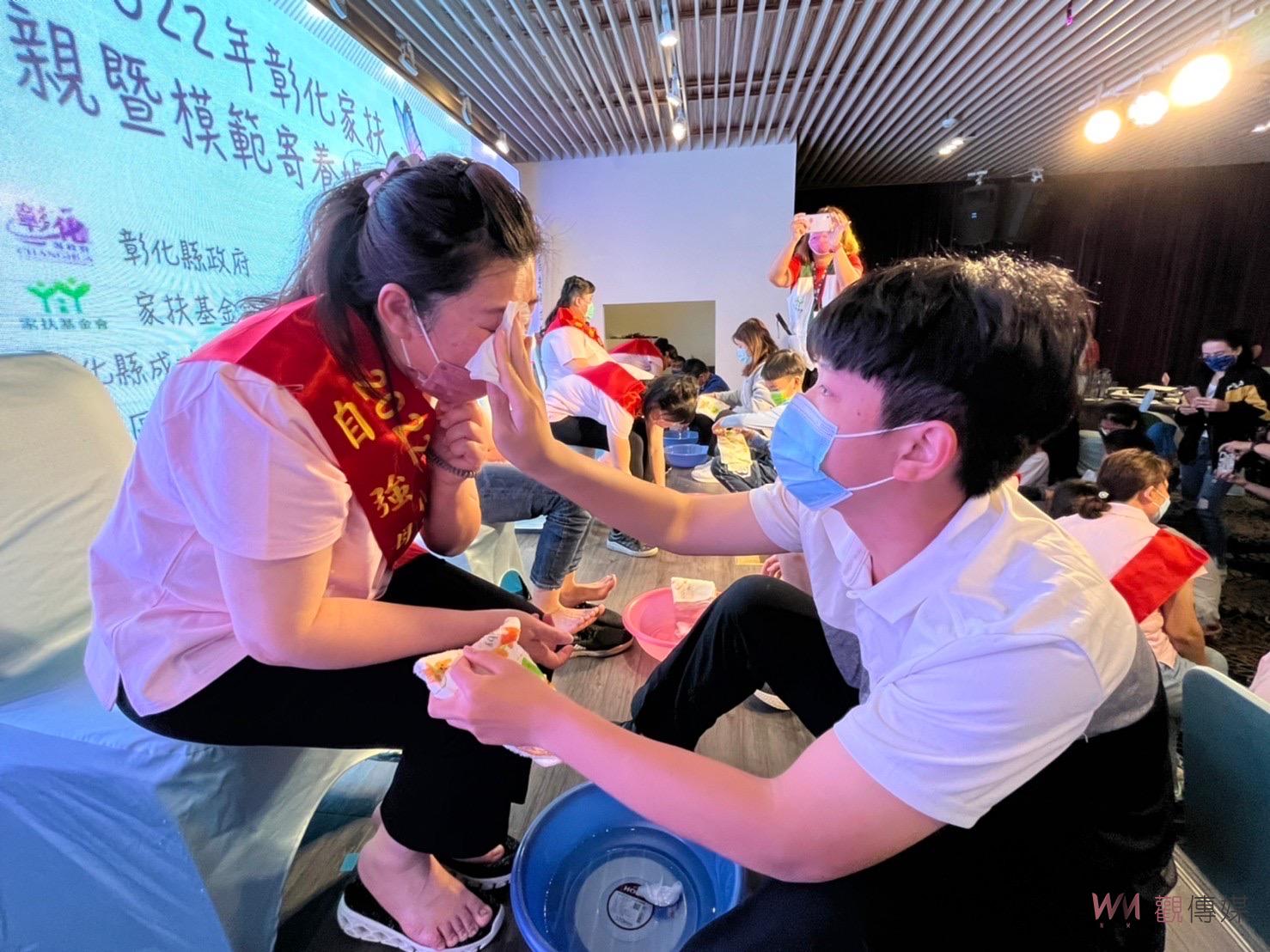 影／母愛的故事！彰化家扶表揚自強母親暨模範寄養媽媽 - https://www.watchmedia01.com