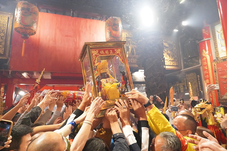 大甲媽壬寅年遶境祈福 媽祖回鑾安座圓滿順利 - https://www.watchmedia01.com