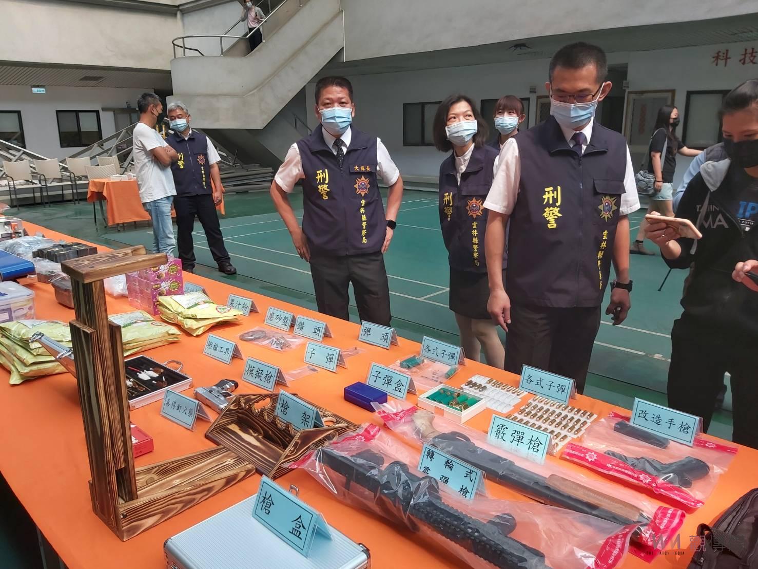 雲警掃蕩黑幫制暴成果豐碩 破獲地下槍彈毒咖啡包工廠 - https://www.watchmedia01.com