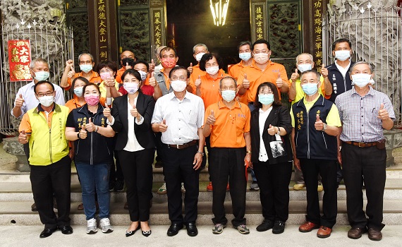 南投縣長訪視國姓三社區關懷據點關心長輩生活 - https://www.watchmedia01.com