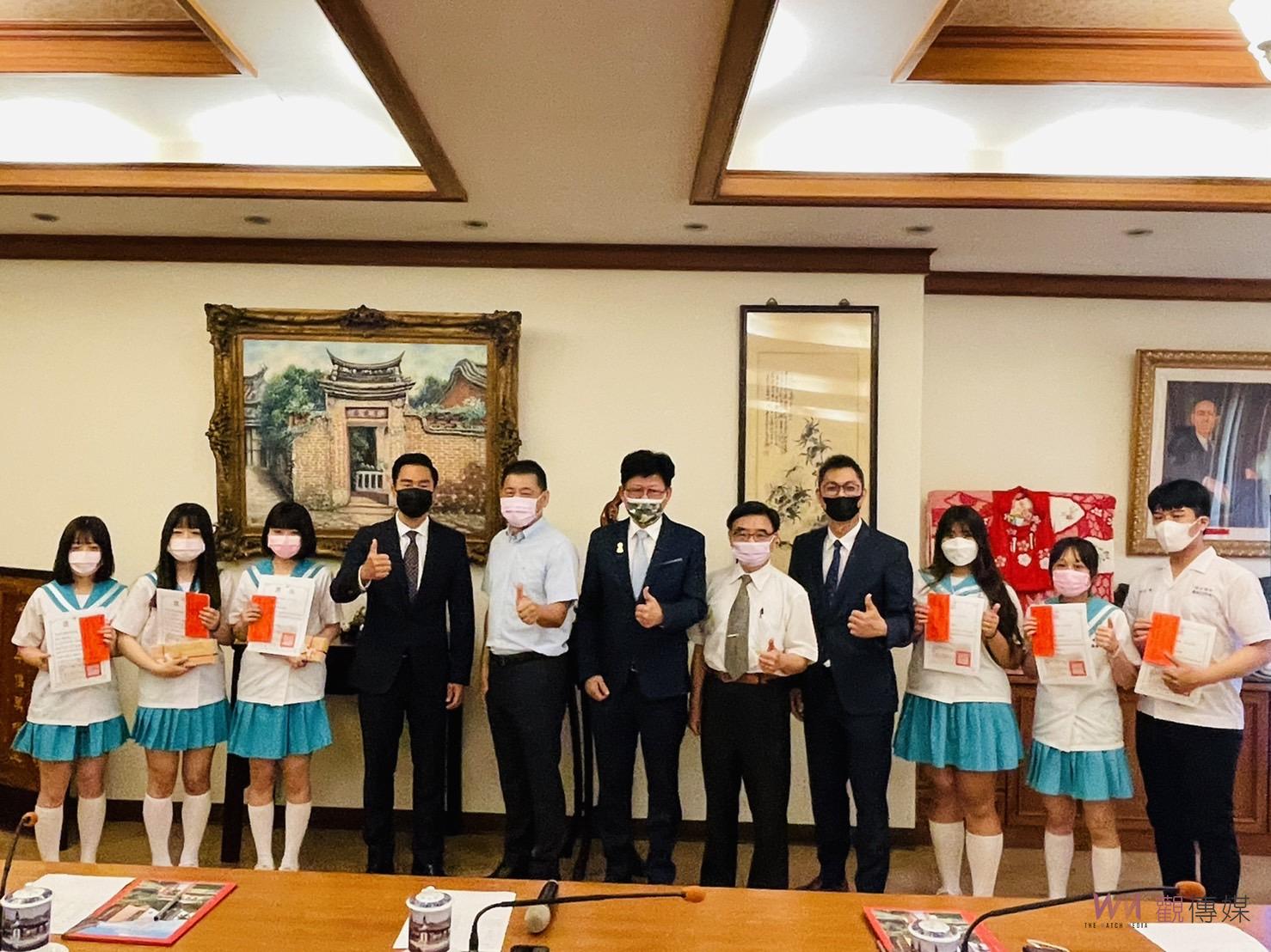 明台高中產學策略聯盟 培育臺灣頂尖寵物產業人才 - https://www.watchmedia01.com